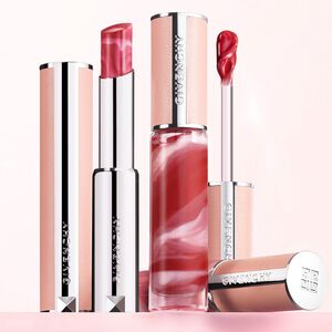 View 5 - Rose Perfecto Plumping Lip Balm 24H Hydration - Reveal the natural beauty of your lips with Rose Perfecto, the Givenchy couture lip balm combining fresh long-wear color and lasting hydration. GIVENCHY - Warm Maple - P084821