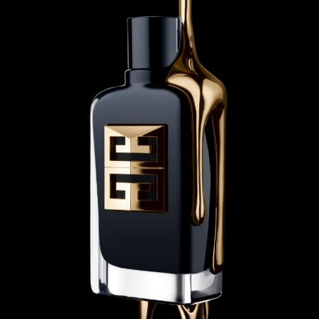 New Gentleman Society Eau de Parfum Ambrée offers a captivating and intense amber fragrance